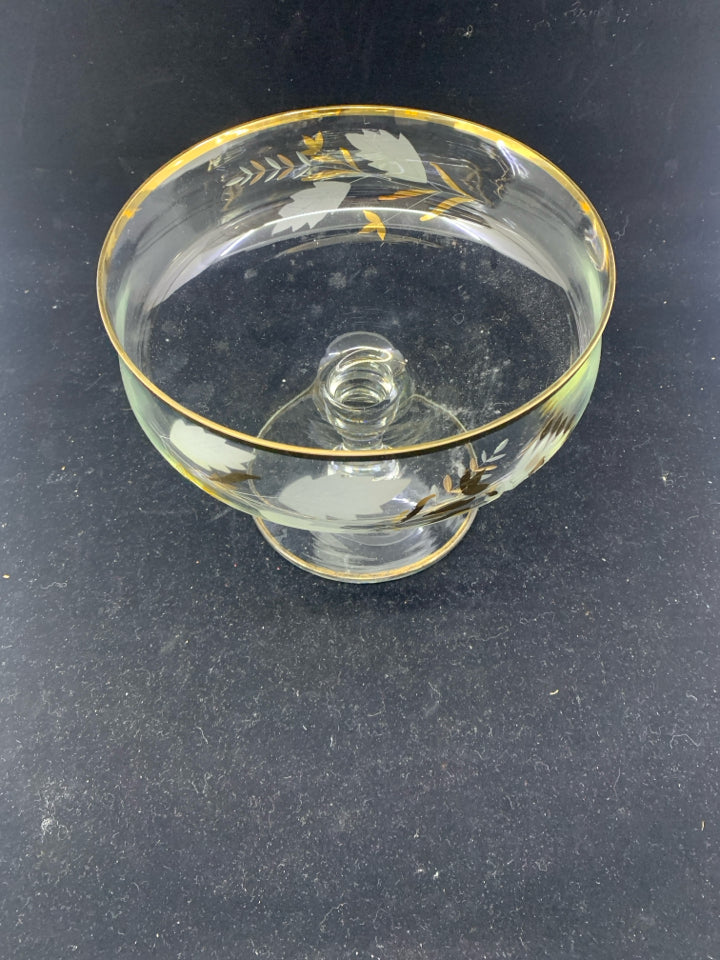 VTG LEAF ETCHED FOOTED GOLD DETAIL BOWL.