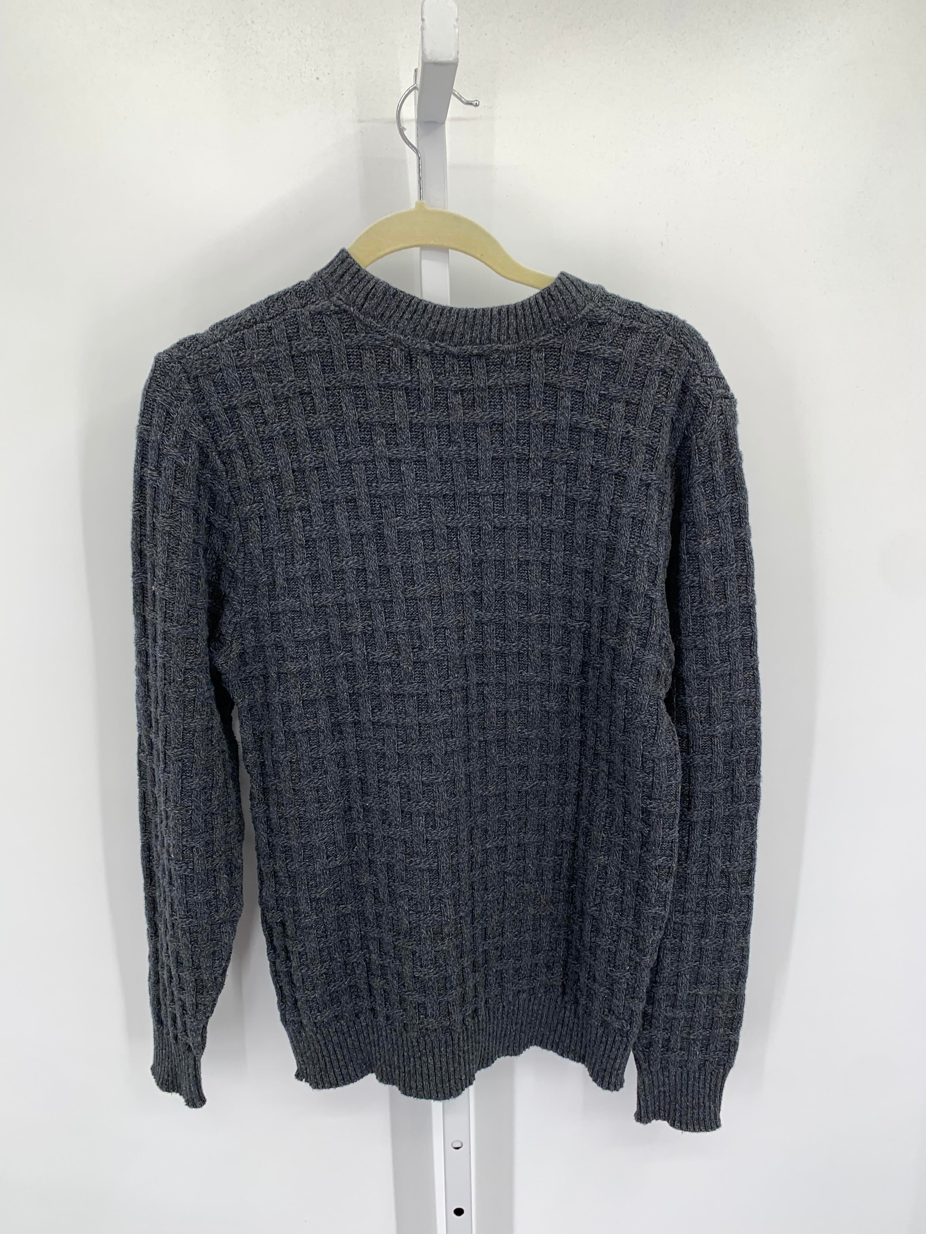 BASKET WEAVE KNIT SWEATER.