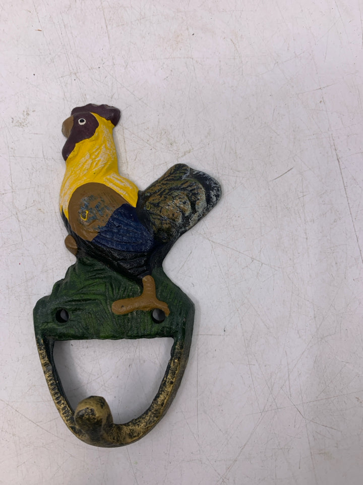 CAST IRON SINGLE ROOSTER HOOK.