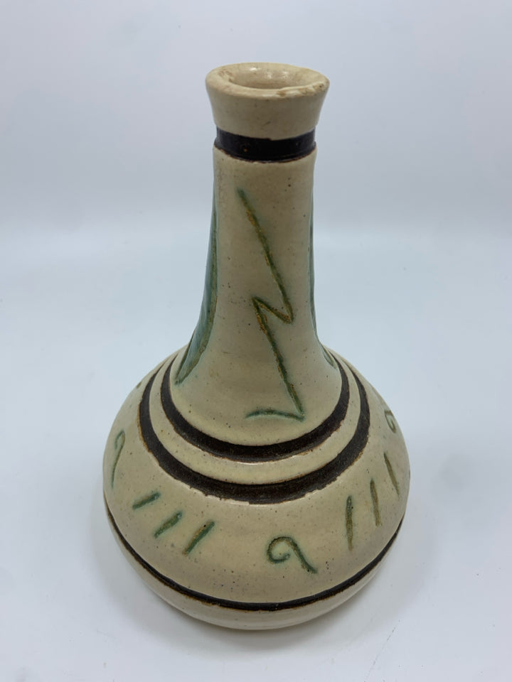 POTTERY VASE W/BROWN+GREEN LINES DESIGN.
