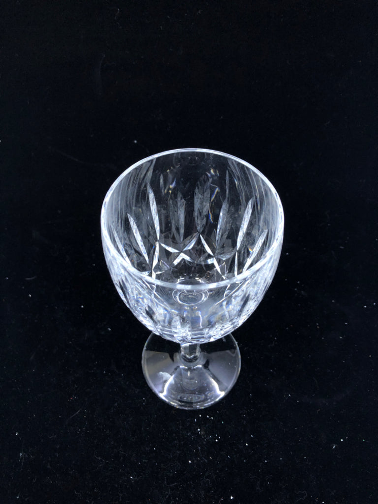 6 CRYSTAL KILDARE WINE GLASSES.