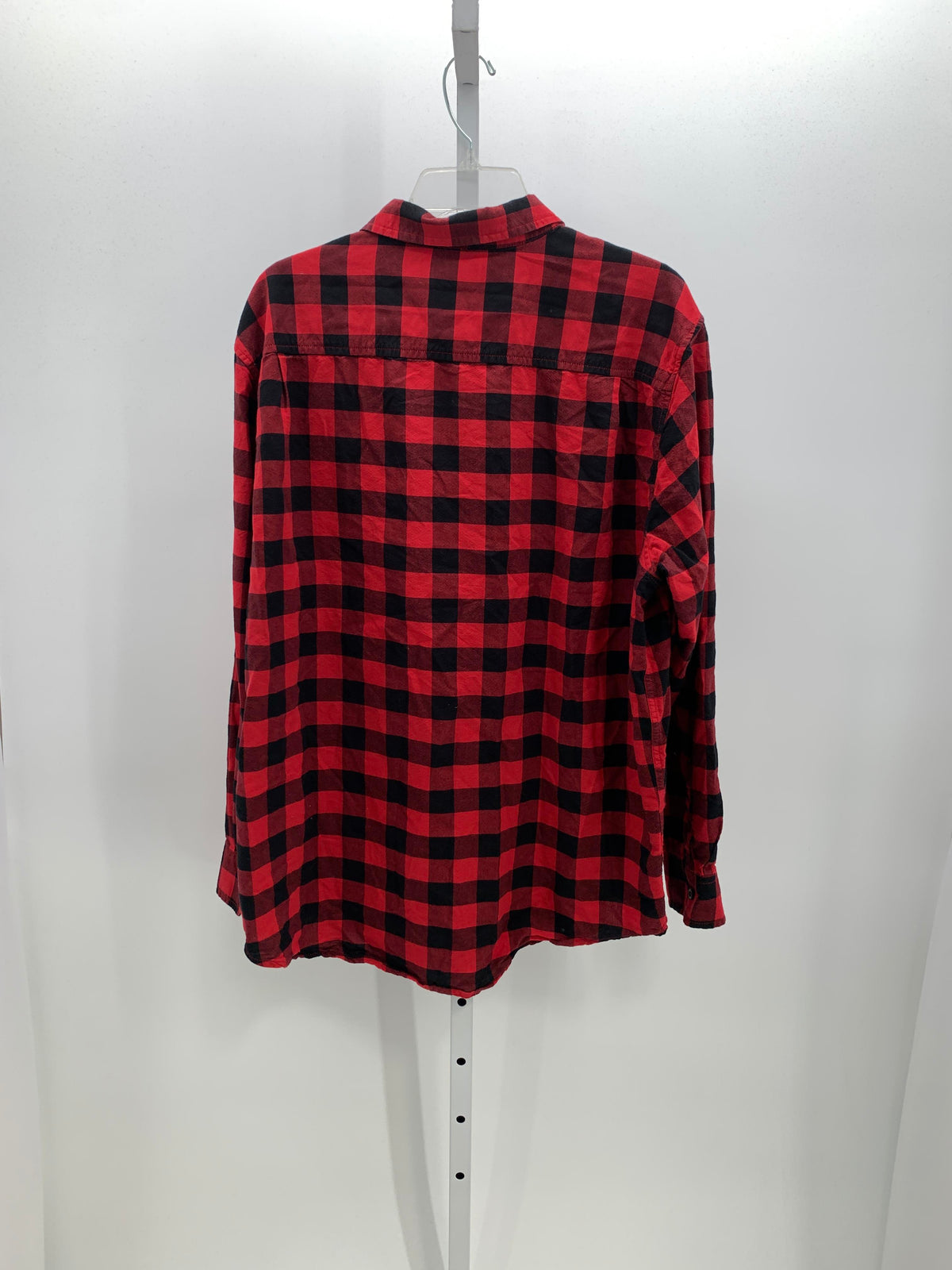 BLACK PLAID