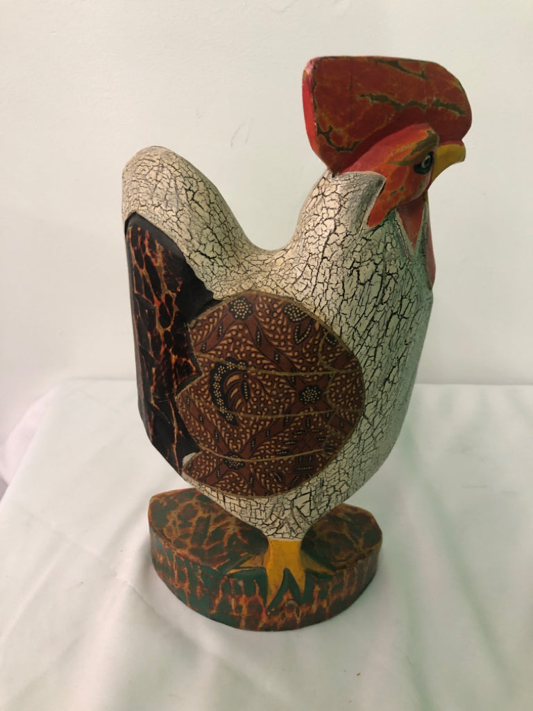 WOOD CARVED ROOSTER.