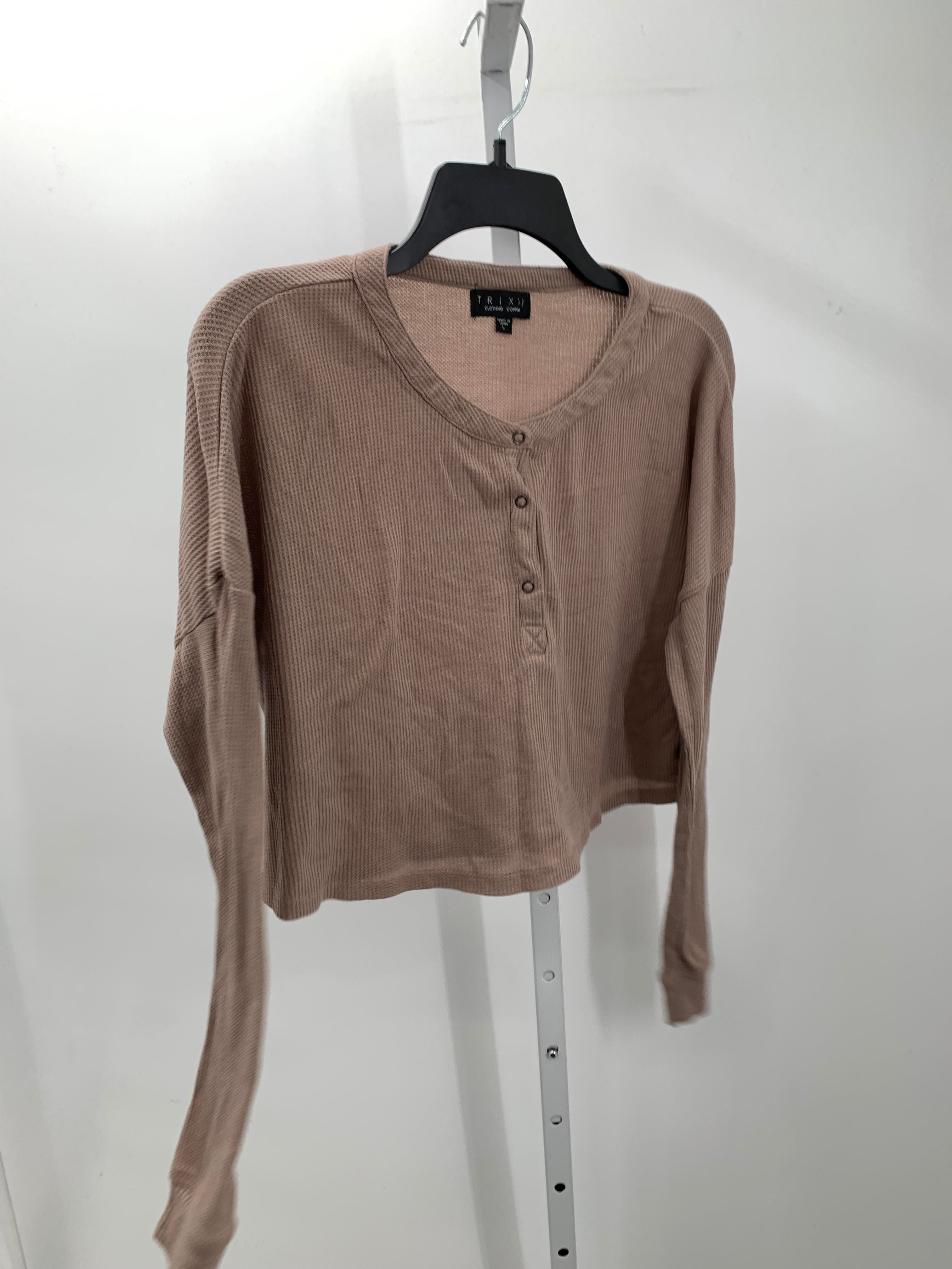 Trixxi Size Large Juniors Long Sleeve Shirt