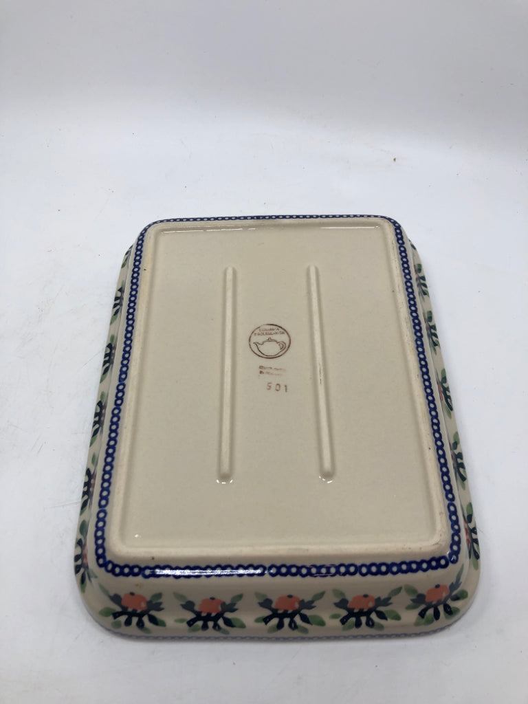 POLISH POTTERY RECTANGULAR BAKING DISH W/ BLUE DOTS AND FRUIT BORDER.