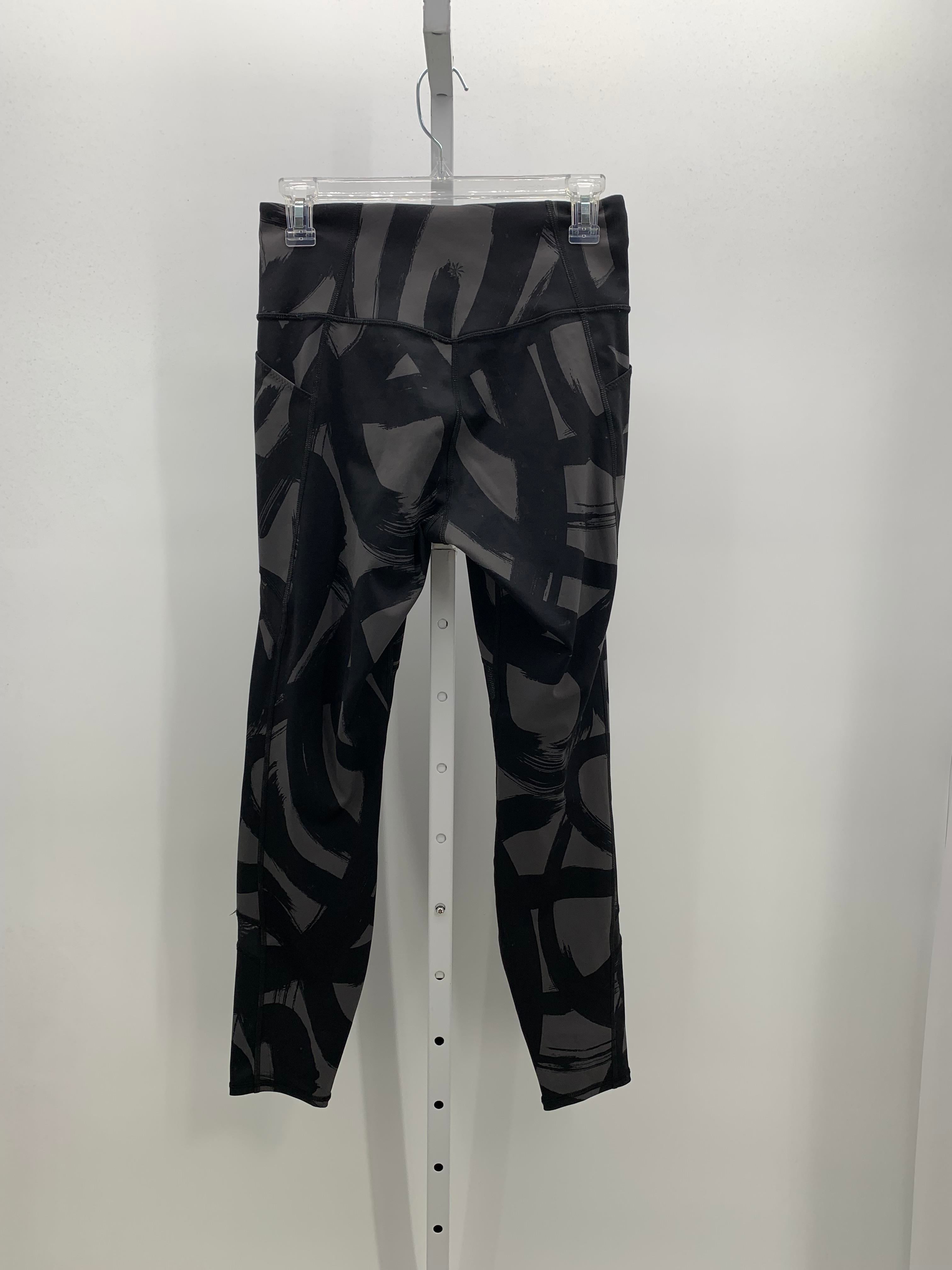 Athleta Size Medium Misses Leggings
