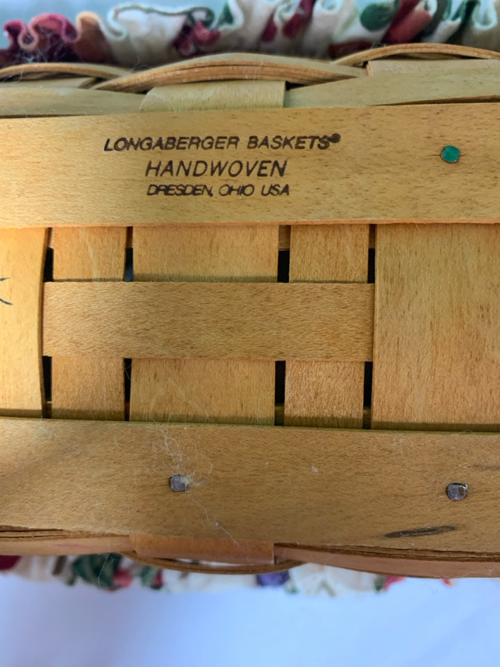 2001 RECTANGLE BASKET W FRUIT LINER.