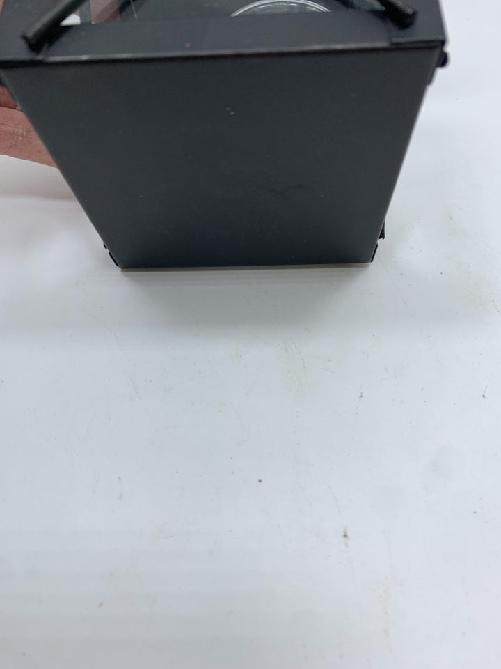 SM BLACK CANDLE LANTERN.