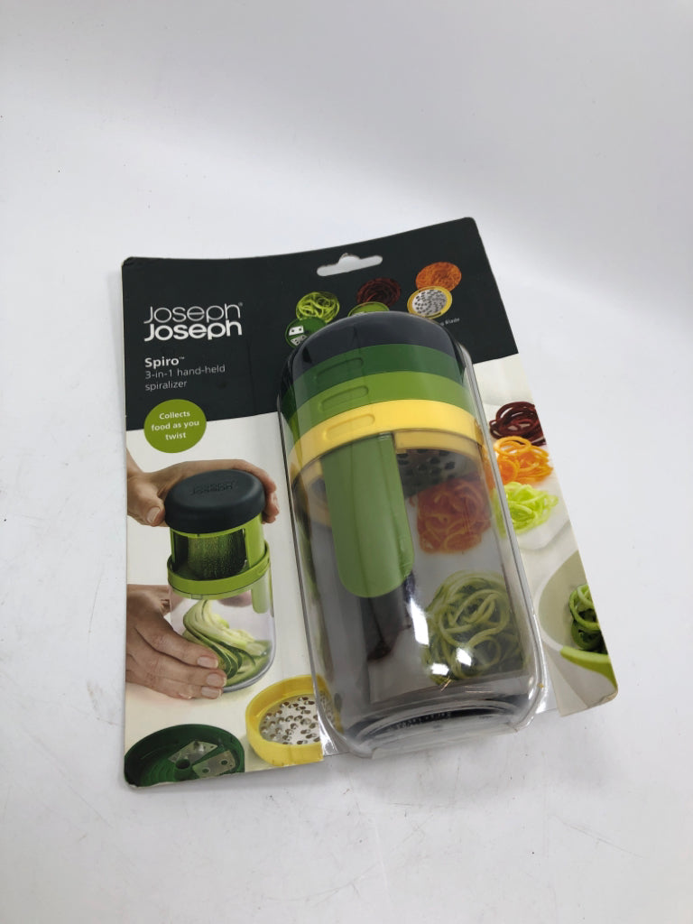NIP HAND-HELD SPIRALIZER.