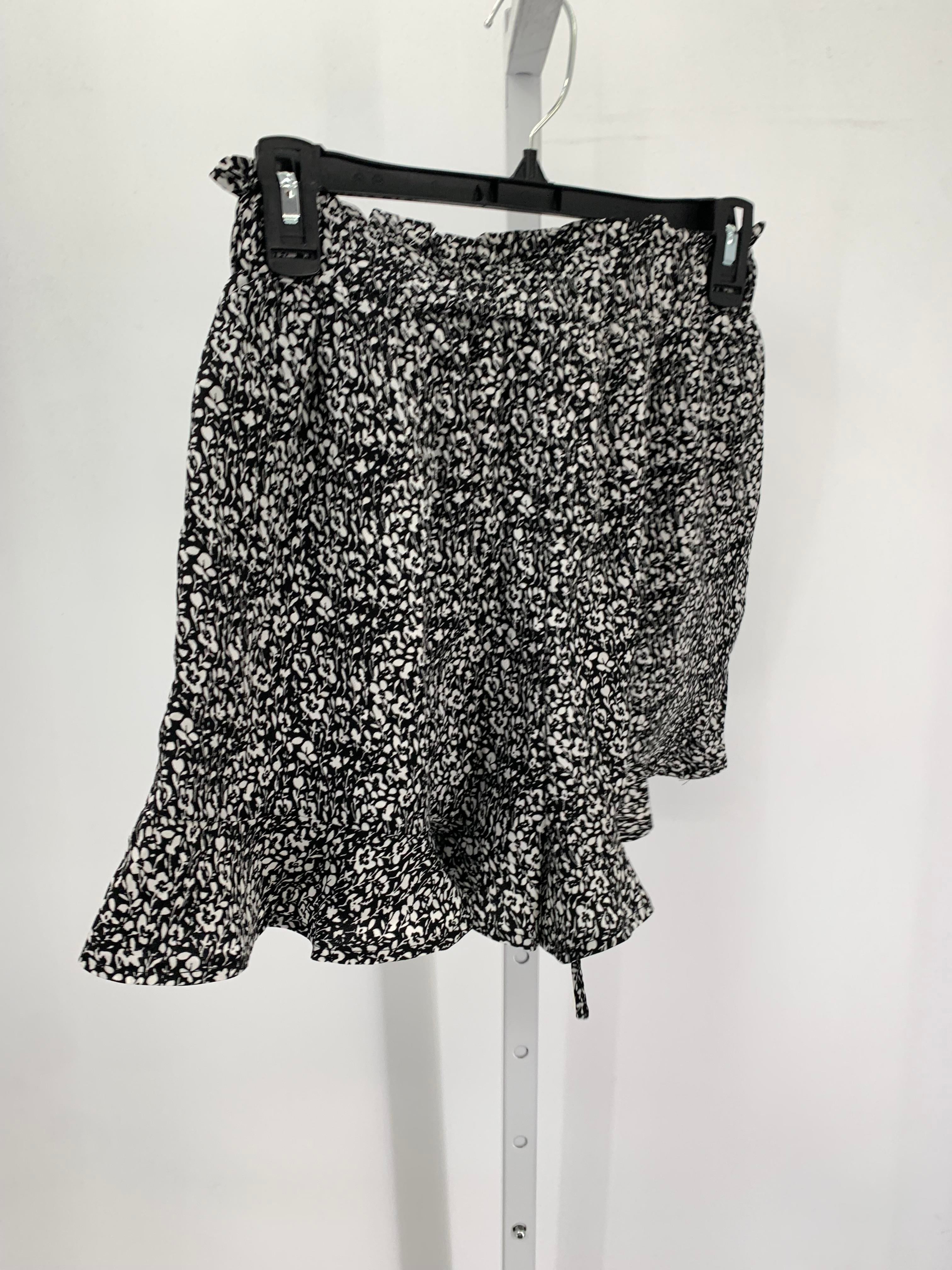 Size Small Juniors Shorts