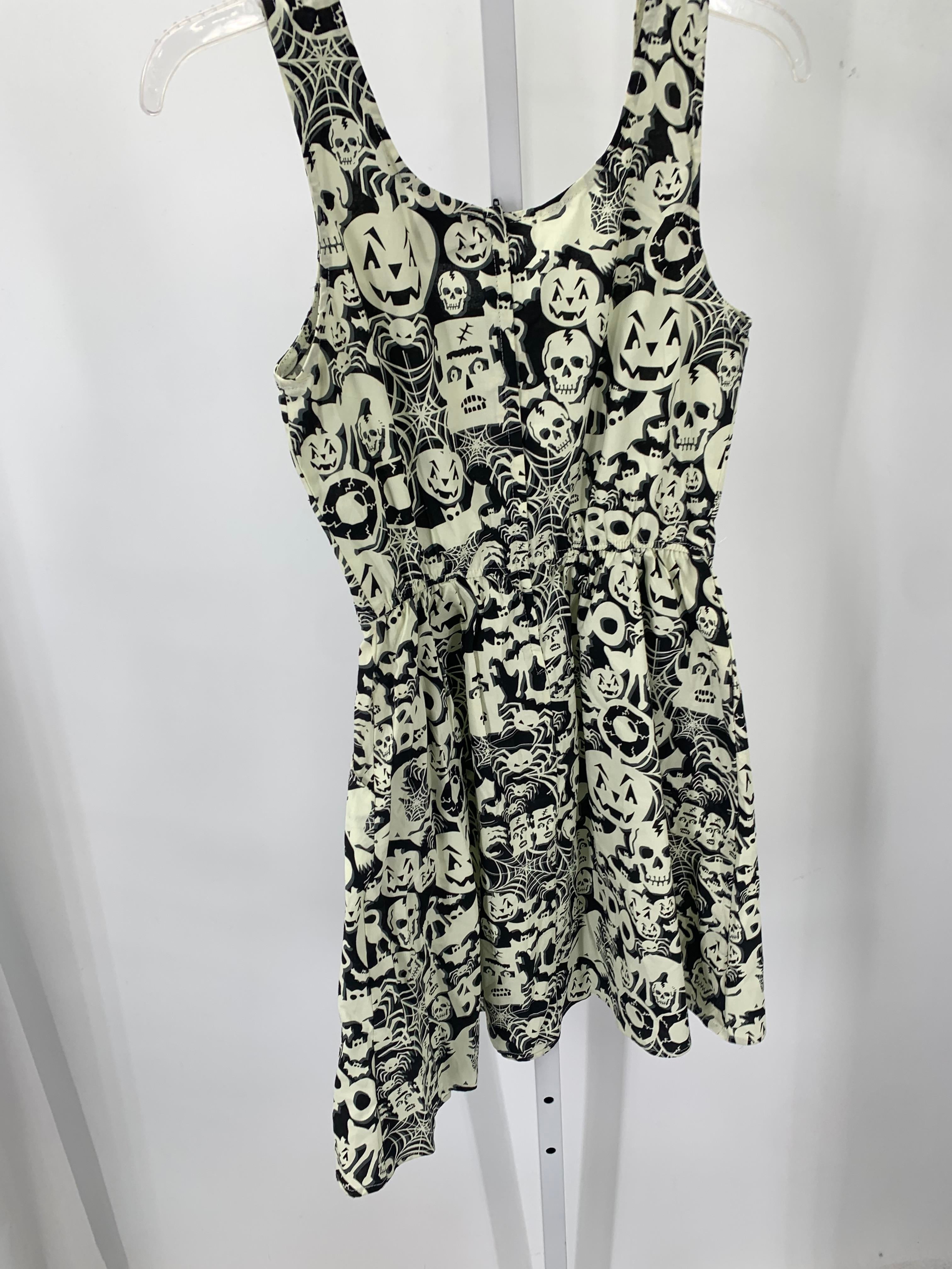 SLEEVELESS DRESS PUMPKINS WEBS.