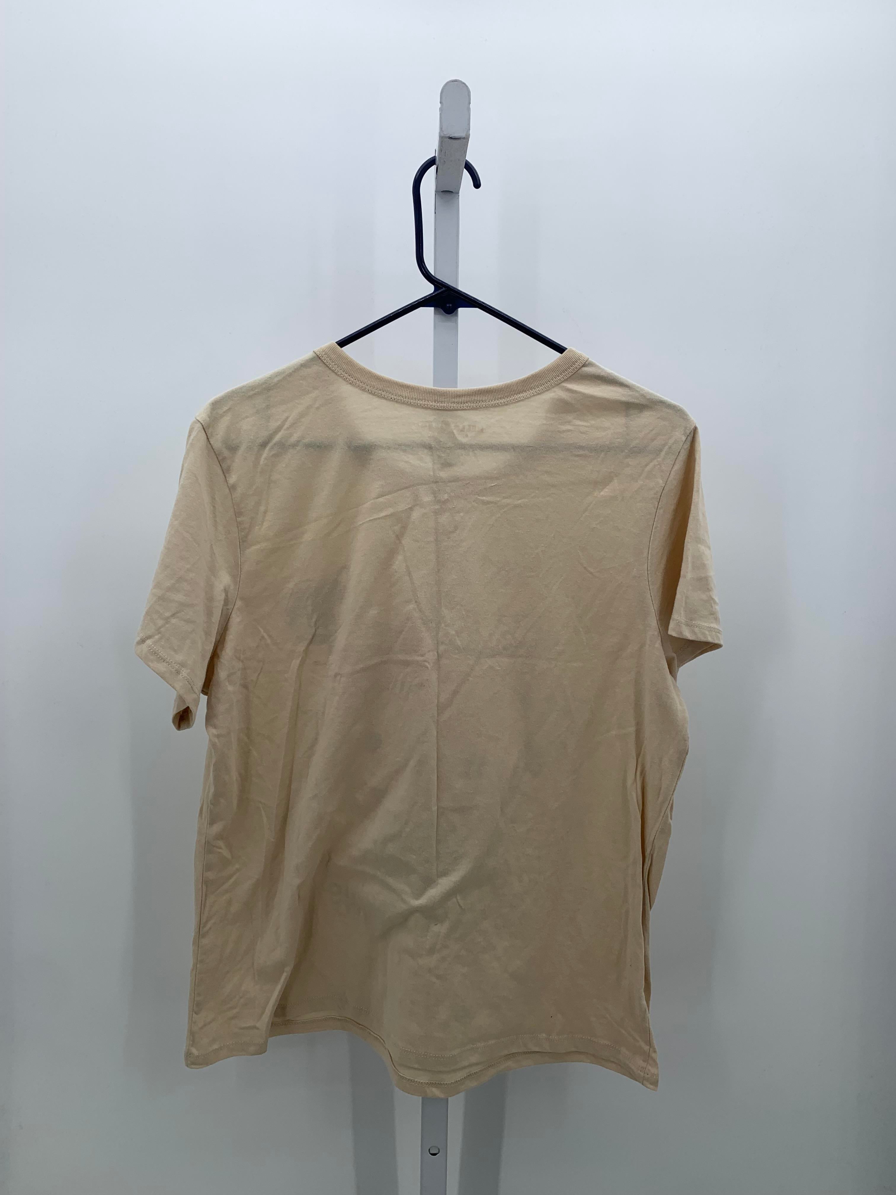 Hello Kitty Size Large Juniors Short Sleeve Shirt