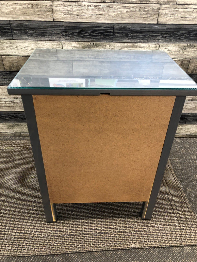 GRAY NIGHTSTAND W/2 DRAWERS & GLASS TOP.