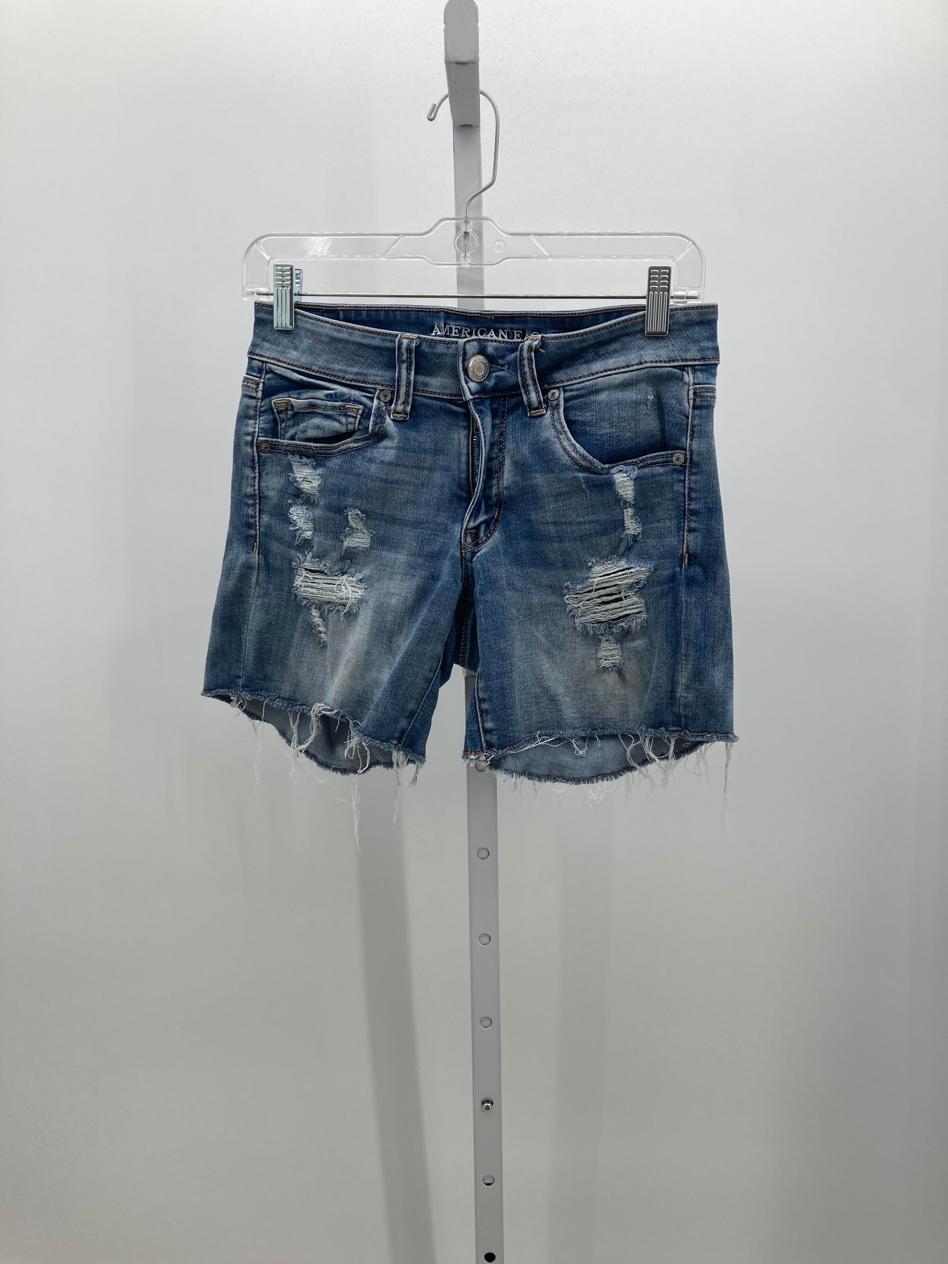American Eagle Size 6 Juniors Shorts