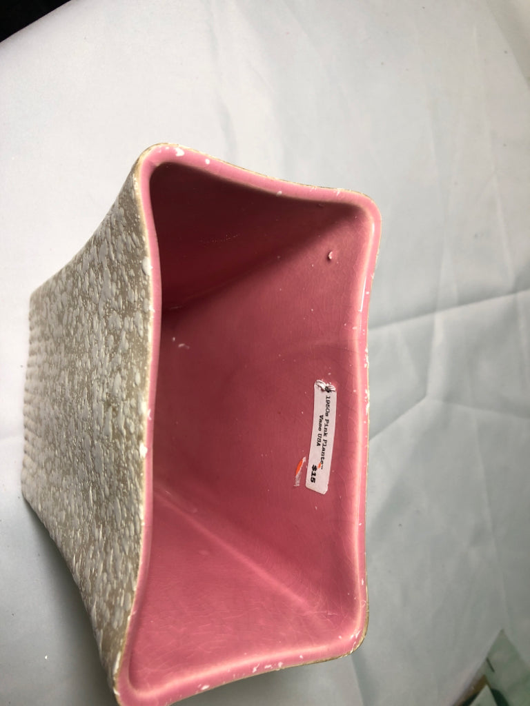 VTG CREAM AND PINK INSERT RECTANGLE PLANTER.