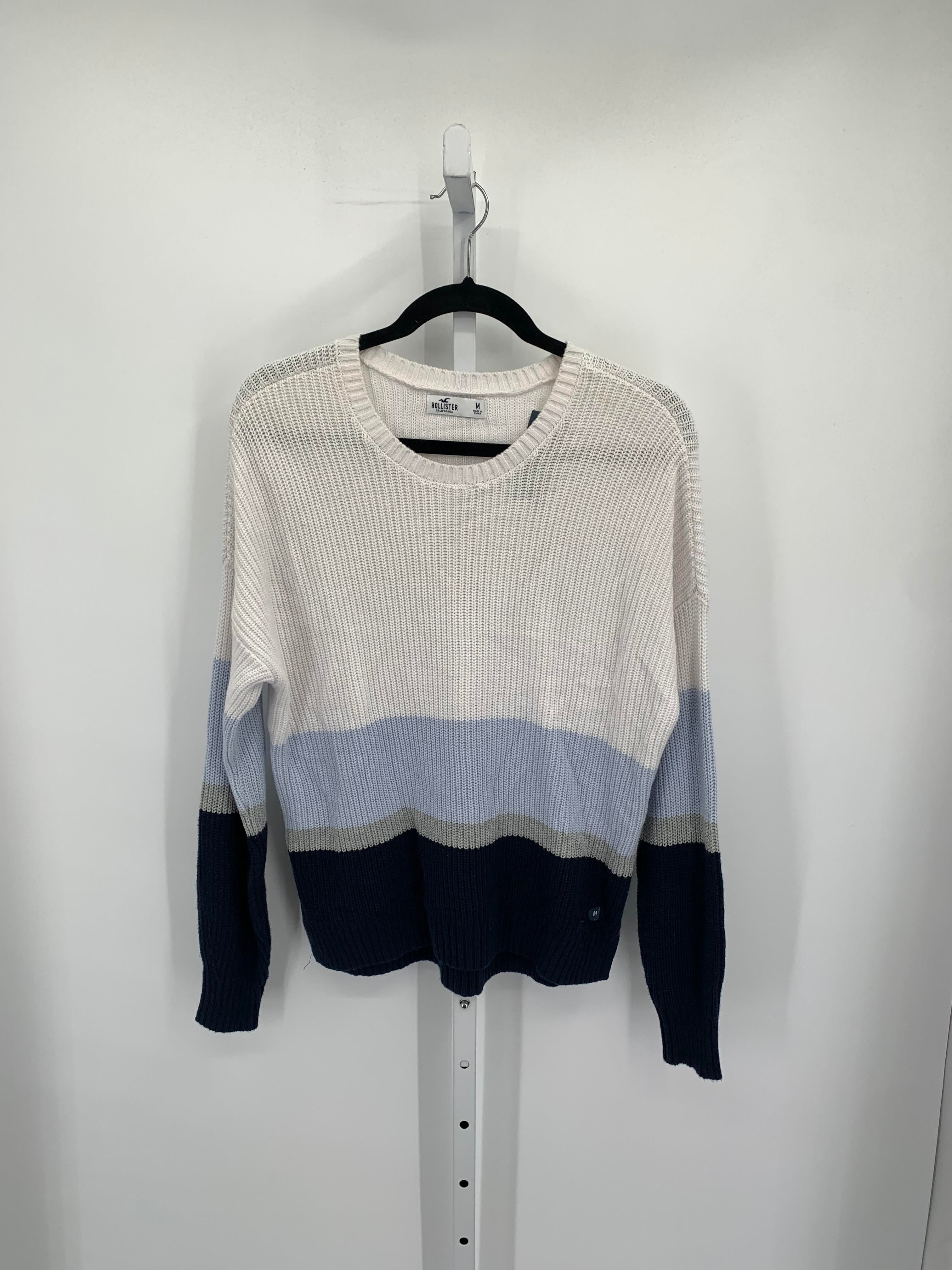 Hollister Size Medium Juniors Long Sleeve Sweater