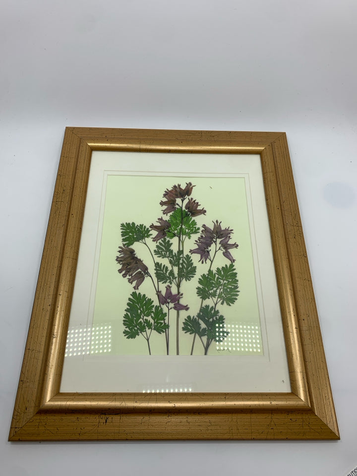 PURPLE FLOWERS PRINT IN GOLD FRAME.