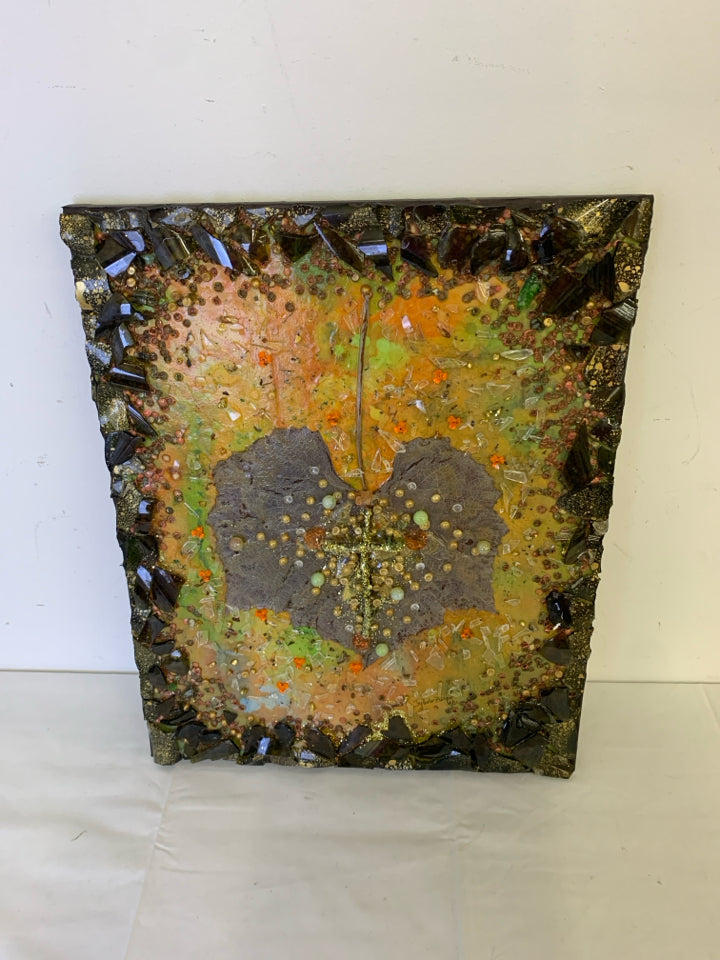 TEXTURED MIXED MEDIA GLASS LEAF WALL ART.