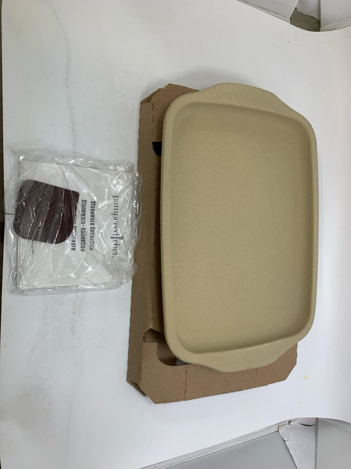 NIB MEDIUM STONE BAR PAN 13" X 9" #100255.