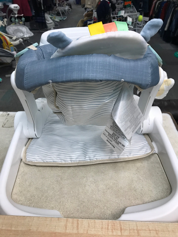 InGenuity Prop Spot Learn-to-Sit Floor Seat for Baby