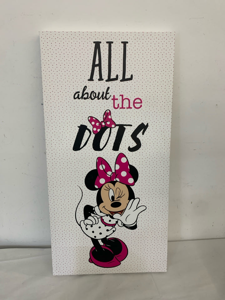 ALL ABOUT THE DOTS MINI MOUSE CANVAS.