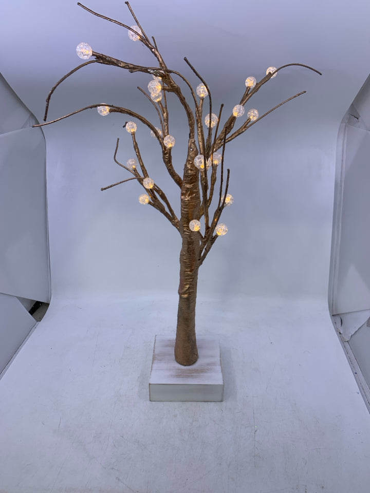 WHITE WASHED WOOD BASE W/ ROSE GOLD TREE LIGHT UP.