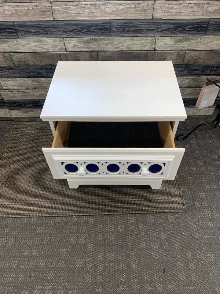 WHITE W BLUE ACCENTS 2 DRAWER NIGHT STAND.