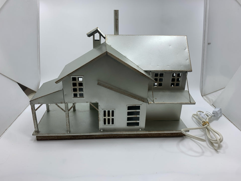 LIGHT-UP METAL HOUSE.