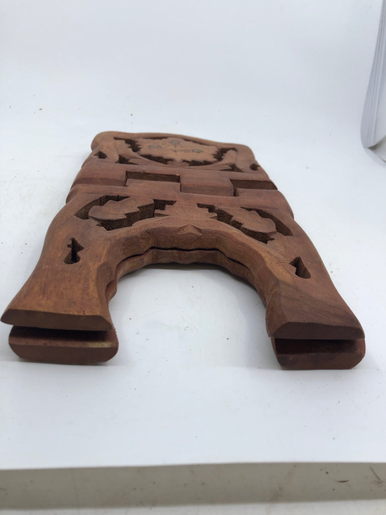 WOOD CARVED FOLDABLE BOOK STAND-BHUTAM.