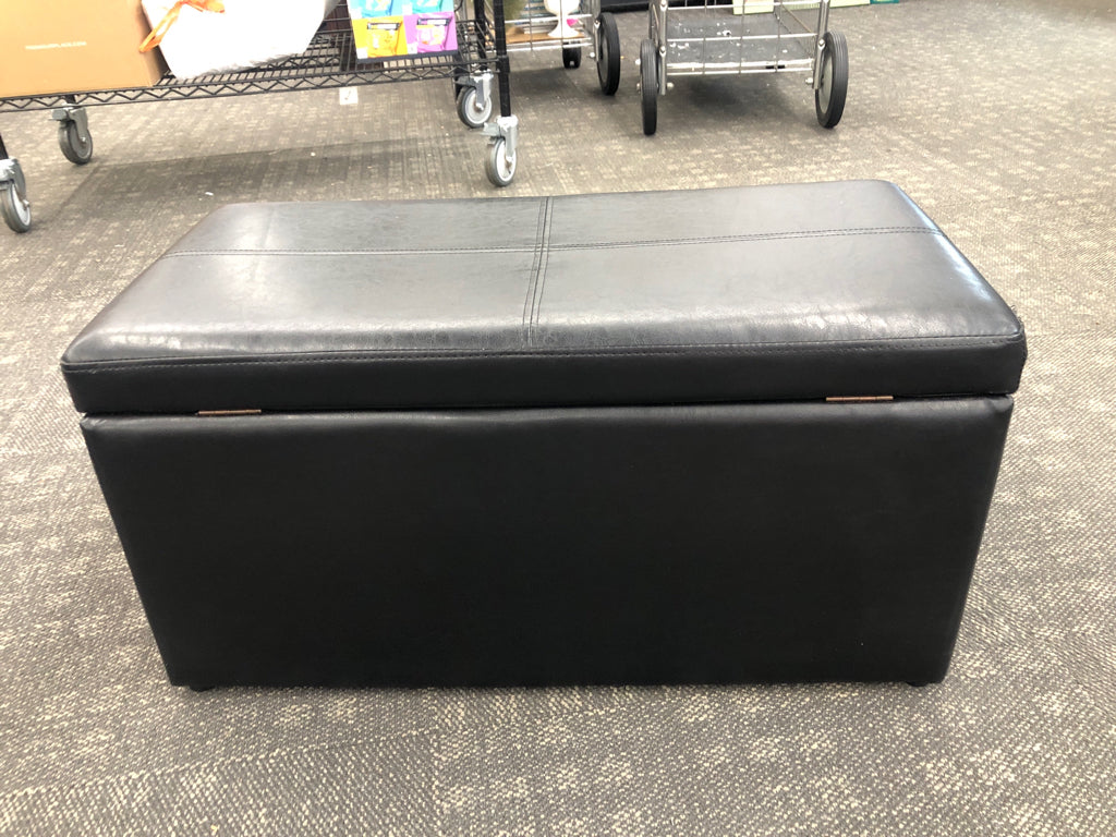 FAUX LEATHER STORAGE OTTOMAN.