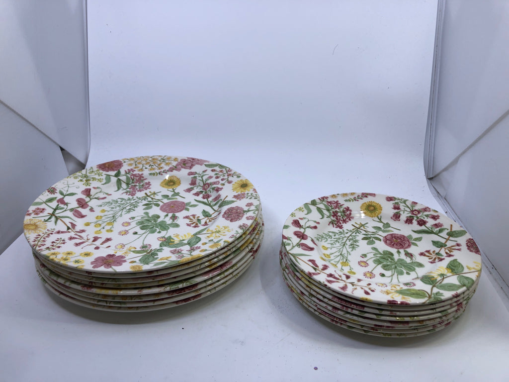 16 PC, SVC 8- FLORAL ROYAL STAFFORD PLATE SET.