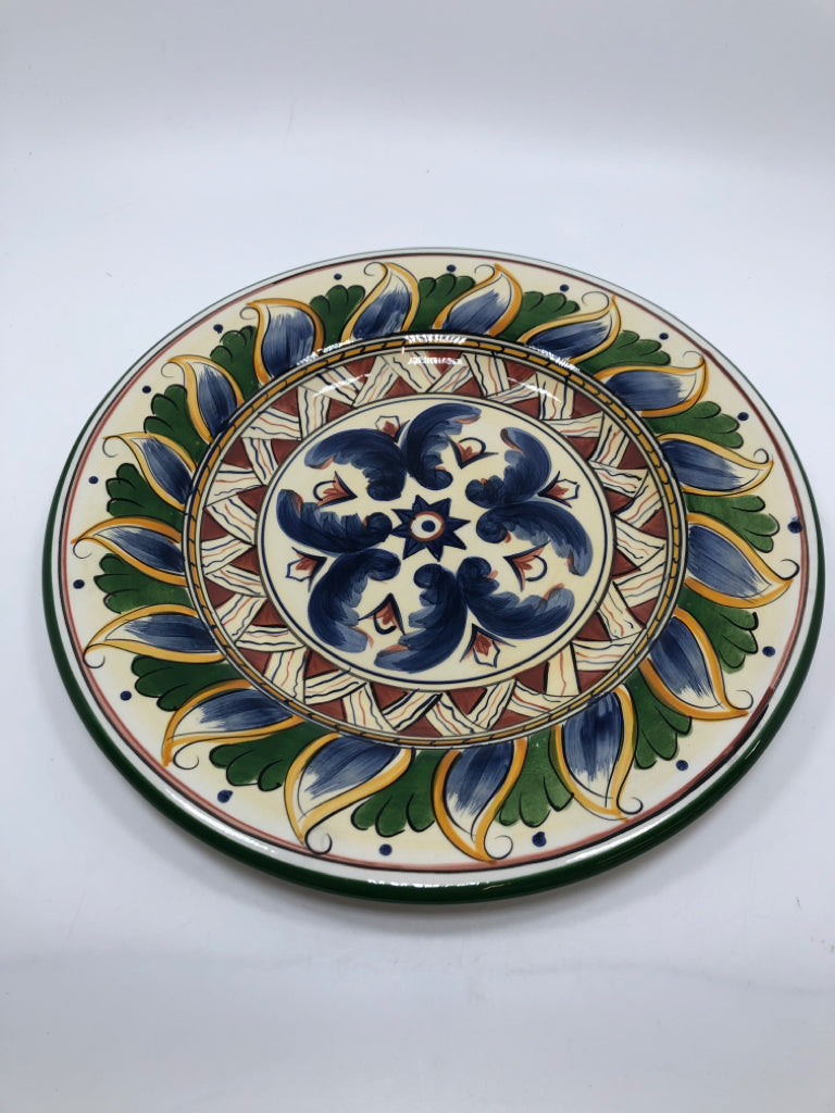 GREEN & BLUE HAND-PAINTED DERUTA PLATE.