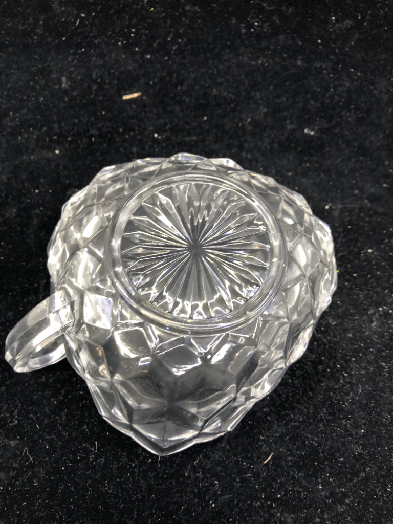 VTG SMALL GLASS CUBE PATTERN BOWL W HANDLE.