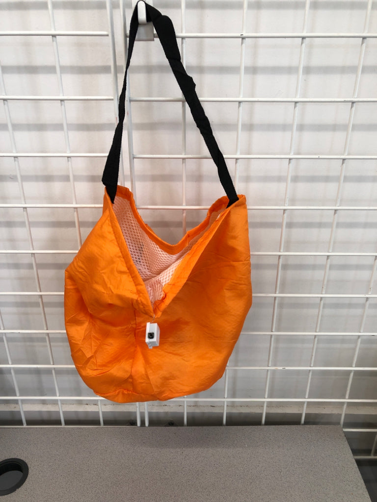 LIGHT UP JACK O LANTERN BAG.