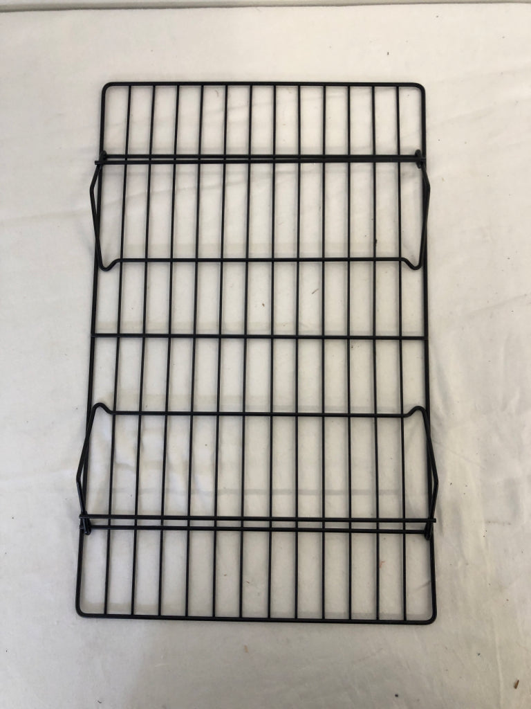 3 BLACK METAL COOLING RACKS.