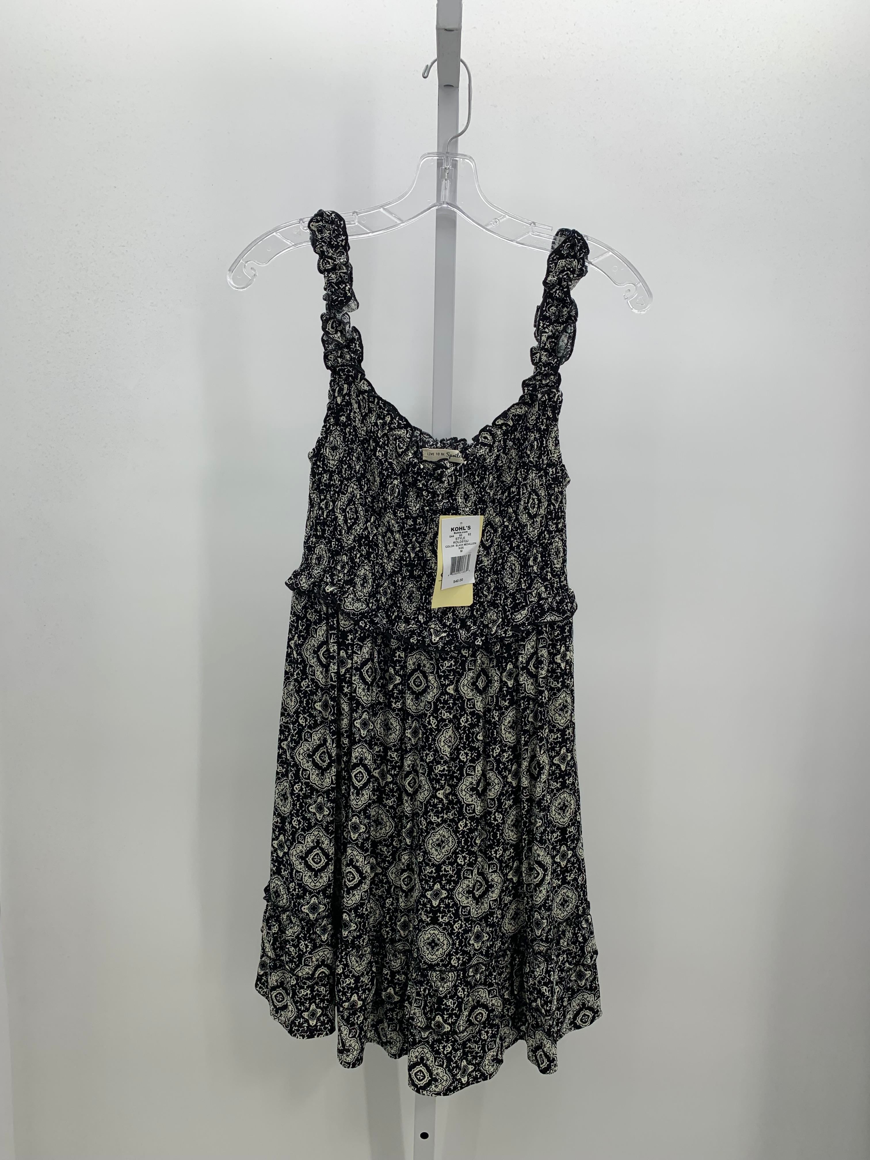 Live to be Spoiled Size Medium Juniors Sleeveless Dress