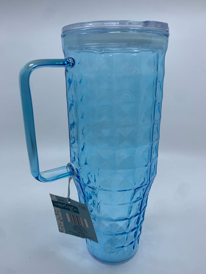 NWT BLUE WATER BOTTLE W/HANDLE.
