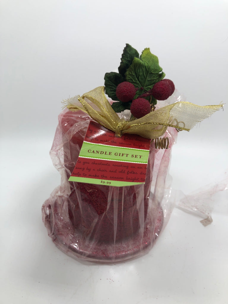 NIP CANDLE DECOR W/ GLASS PLATE.