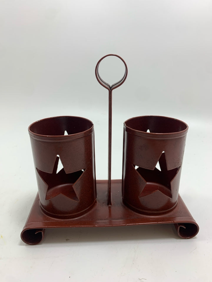 PRIMITIVE RED METAL STAR S&P HOLDER.