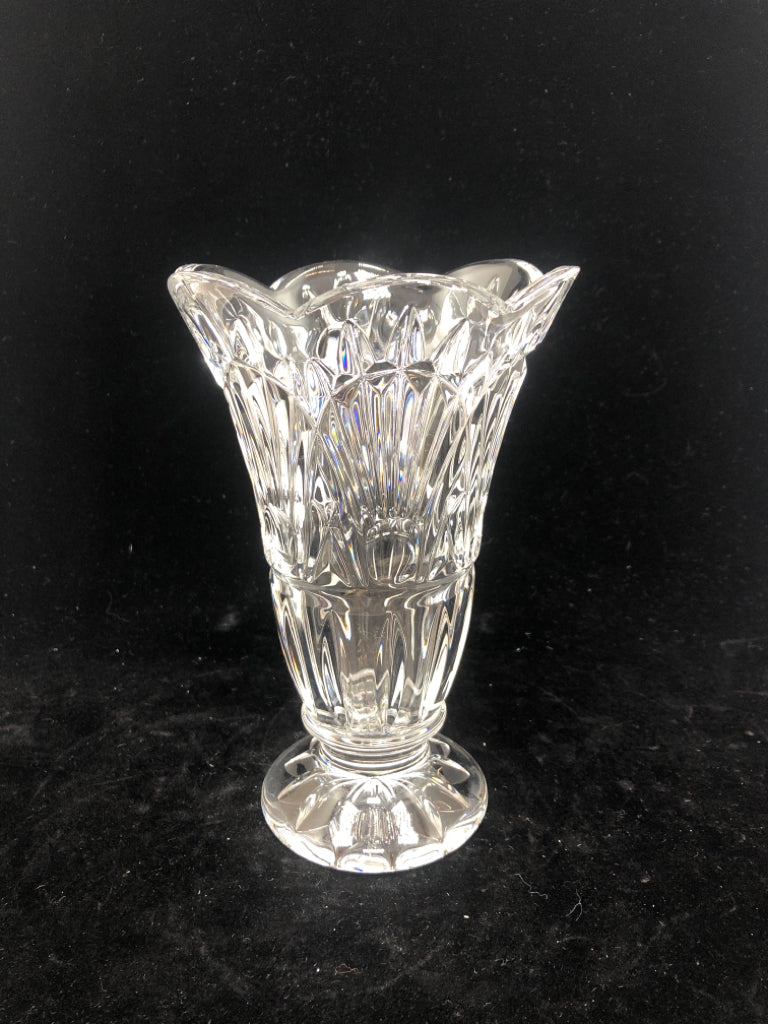 CUT GLASS FOOTED VASE W/SCALLOPED EDGE.