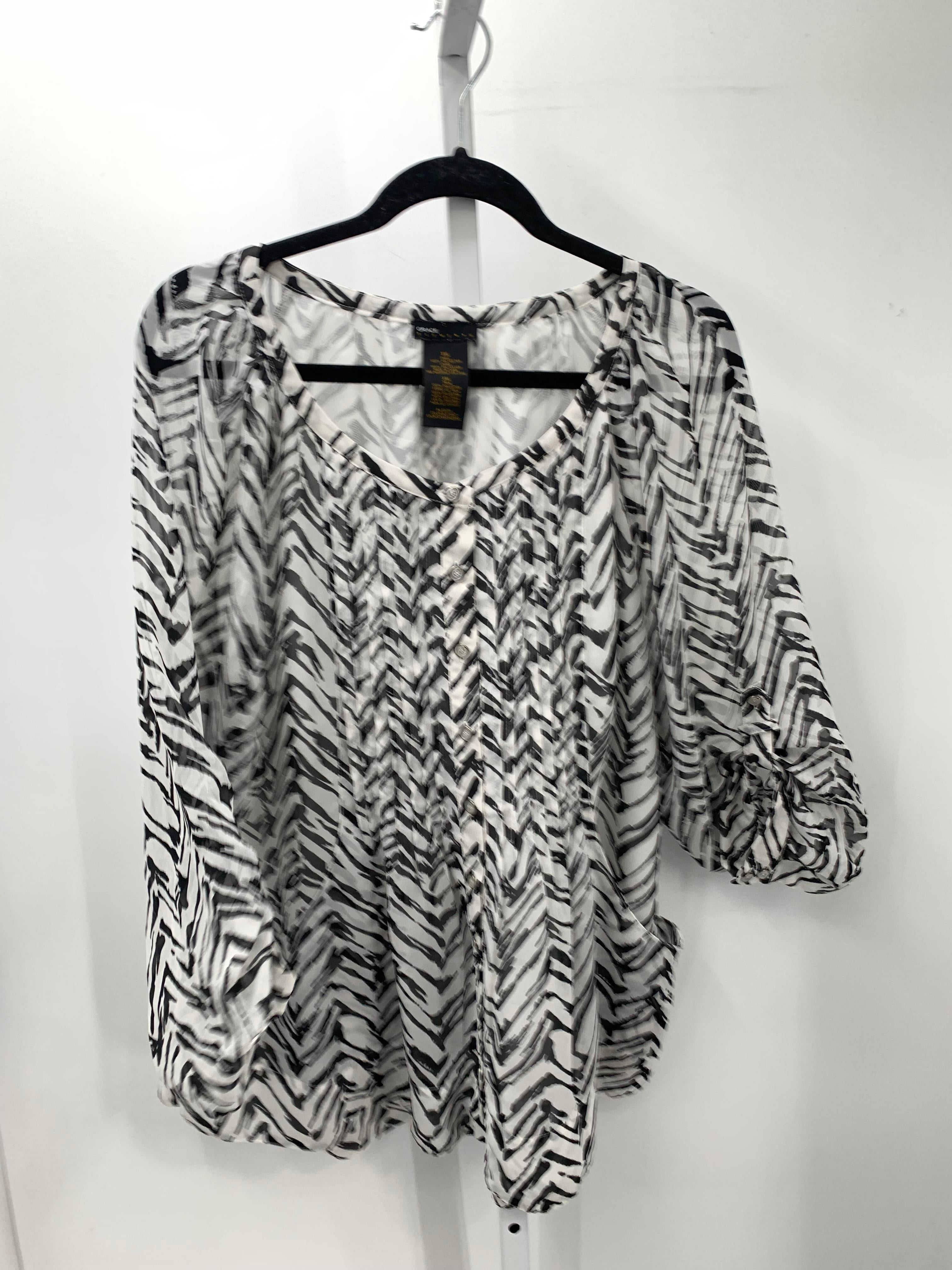 Size XXL Misses 3/4 Sleeve Shirt