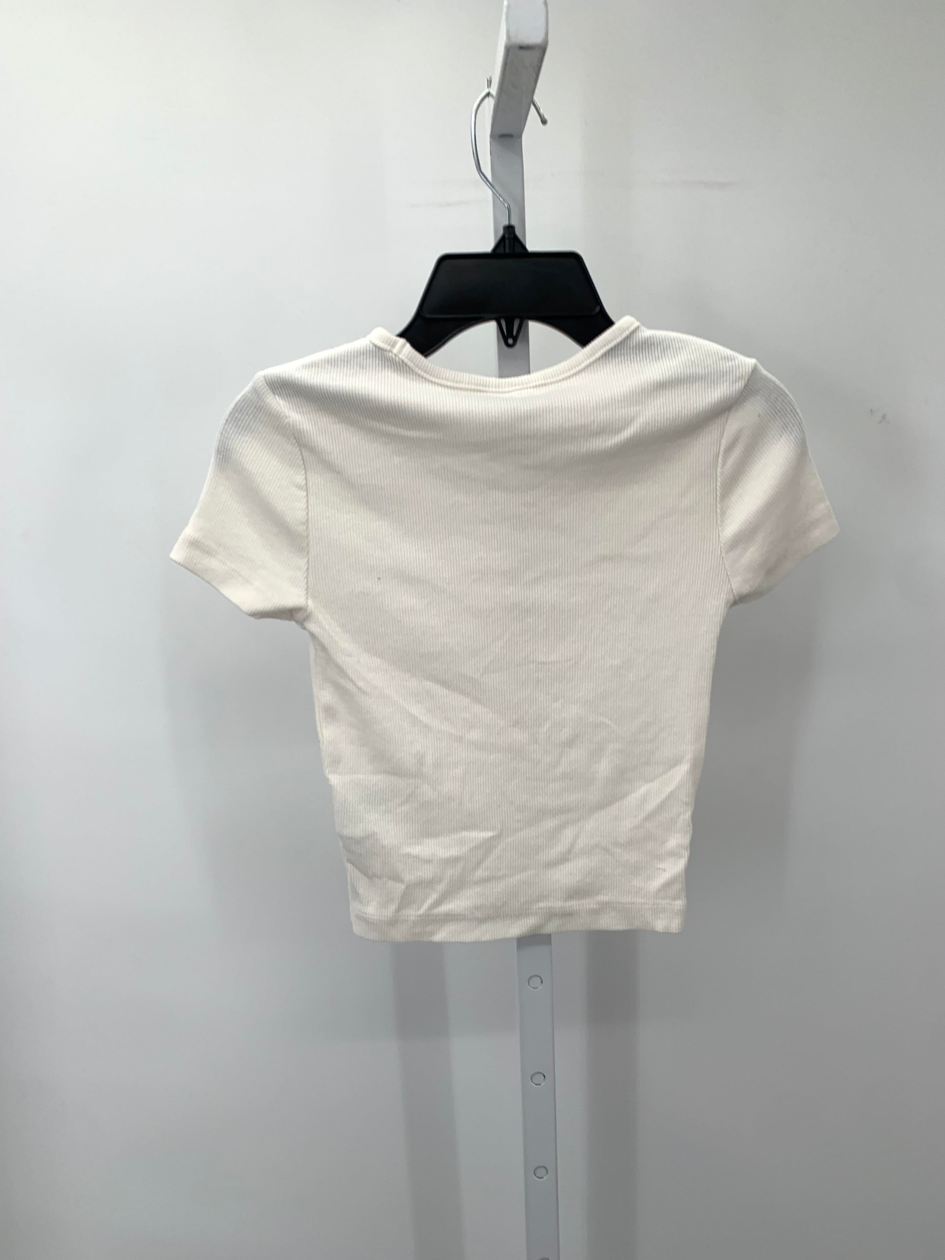 Divided Size X Small Juniors Short Sleeve Shirt