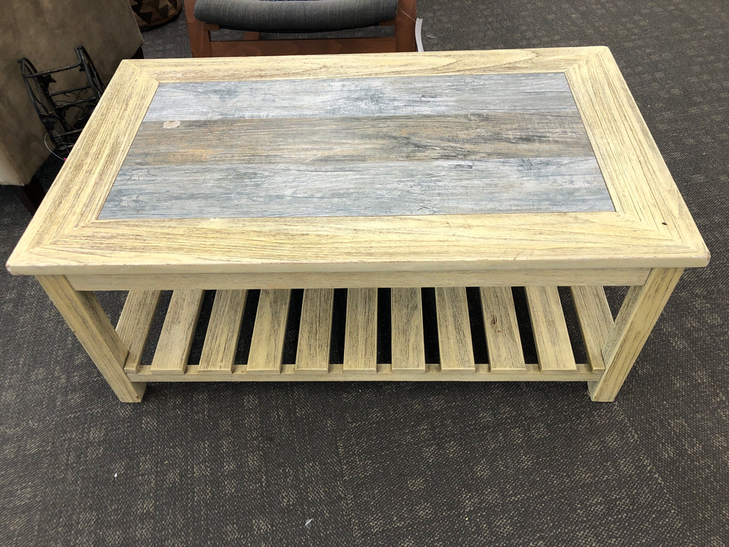 WHITE WASHED COFFEE TABLE.