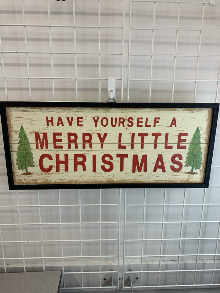 MERRY LITTLE CHRISTMAS WALL HANGING.