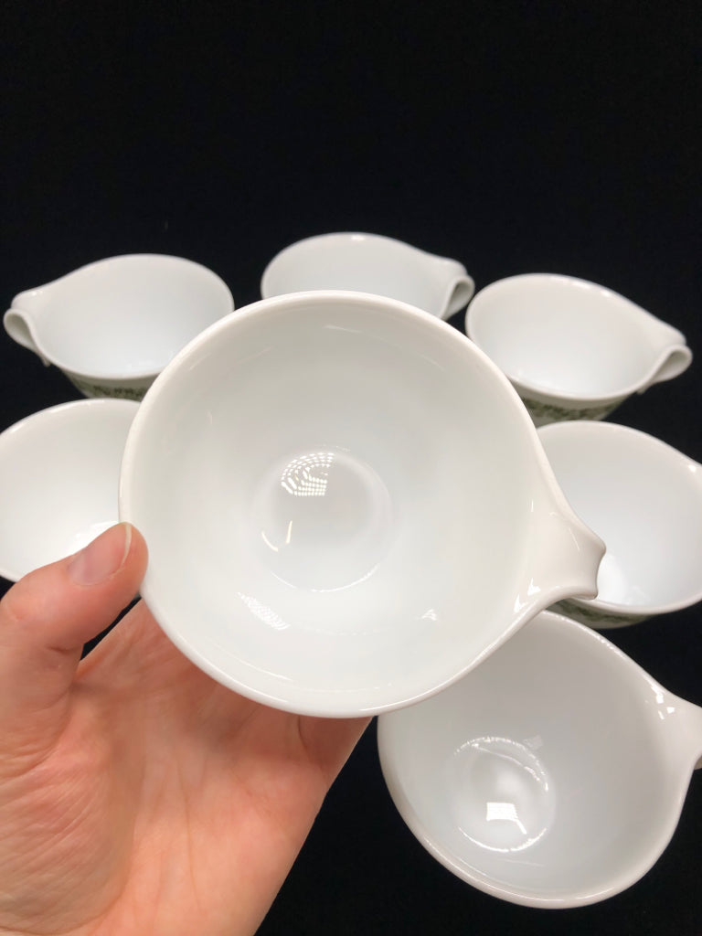 8 VTG GREEN CRAZY DAISY HOOK HANDLE MUGS.