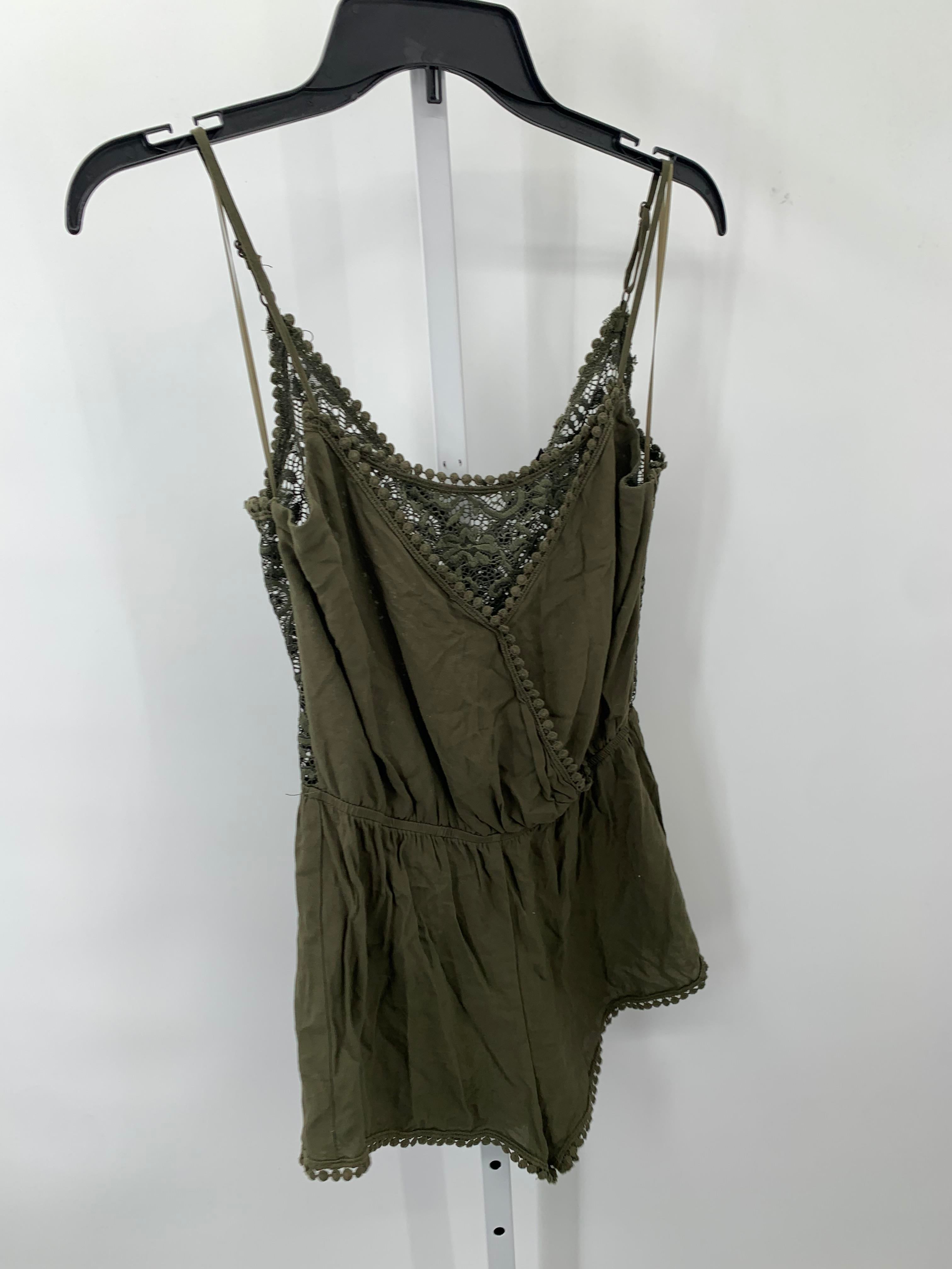 Ambiance Size Small Juniors Romper