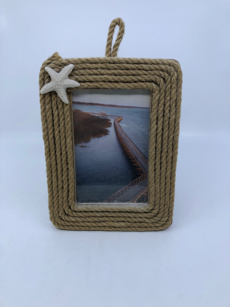 BURLAP PHOTO FRAME W STAR FISH.