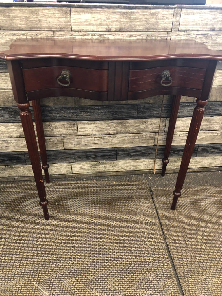 CHERRY WOOD VANITY W/ DRAWER.