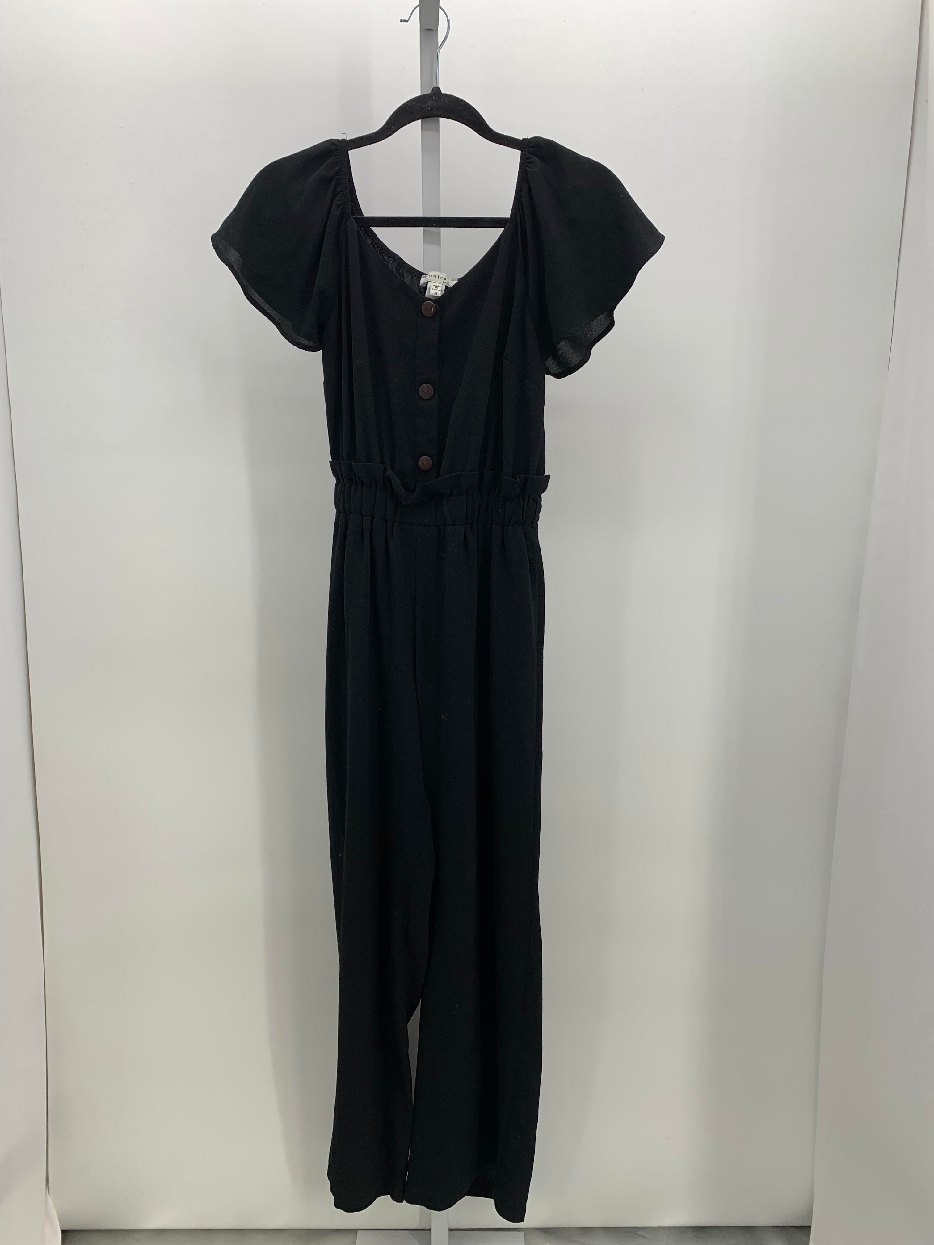 monteau Size Small Juniors Romper