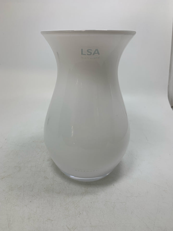 LSA INTERNATIONAL GLASS VASE.
